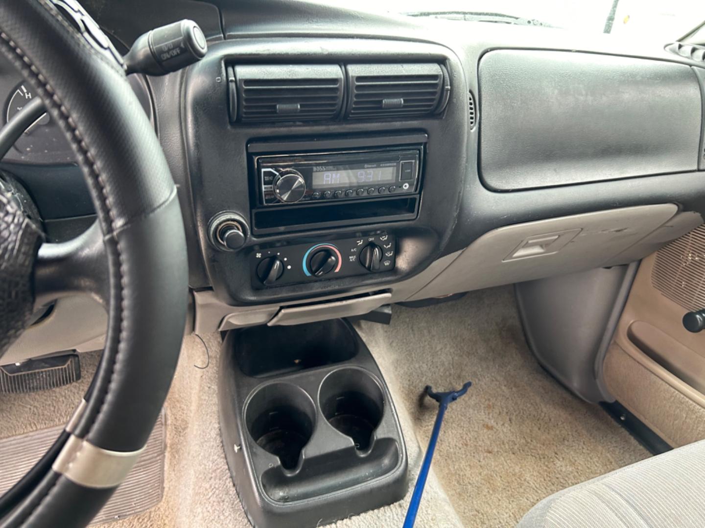 1996 Black Ford Ranger Splash SuperCab 2WD (1FTCR14UXTP) with an 3.0L V6 OHV 12V engine, located at 1687 Business 35 S, New Braunfels, TX, 78130, (830) 625-7159, 29.655487, -98.051491 - Photo#9